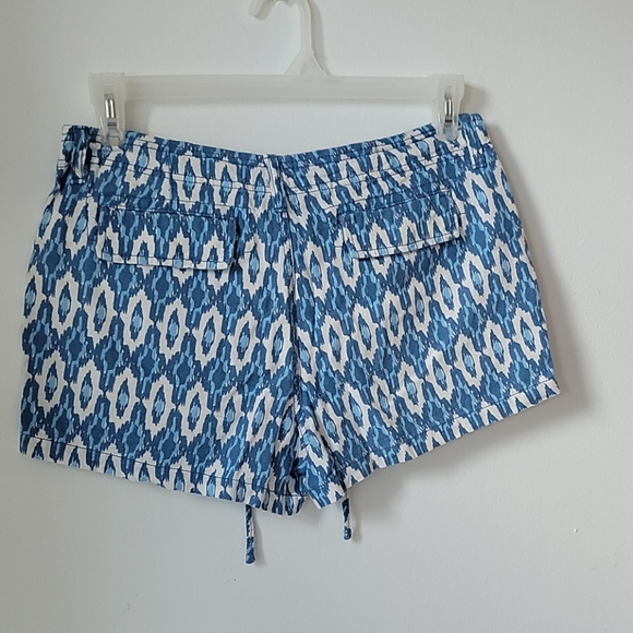 Gap short - Picture 7 of 14